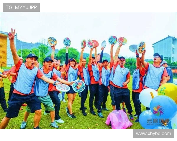 南京飞盘队在世界滑板锦标赛中的团队协作展现与精彩点评